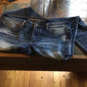 Super Soft American Eagle Jeans 14